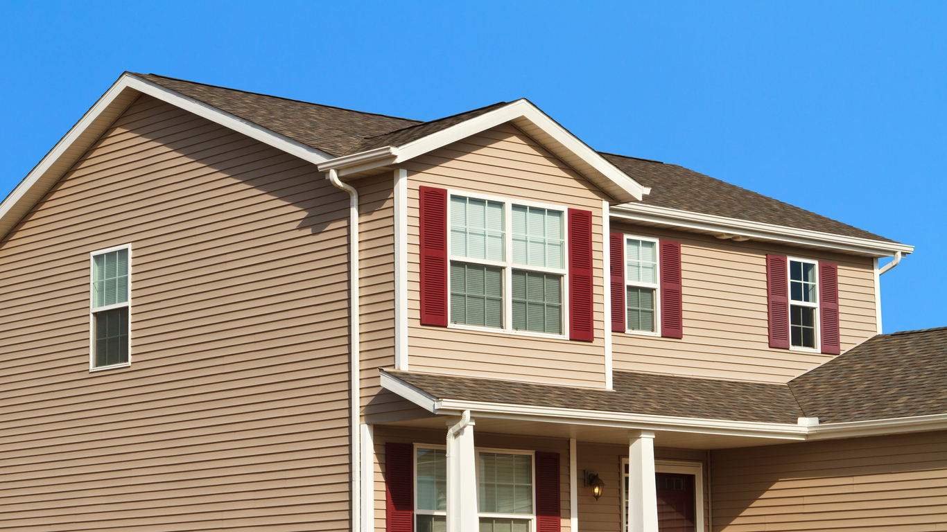 6 Ways a Siding Upgrade Adds Value to Your Home